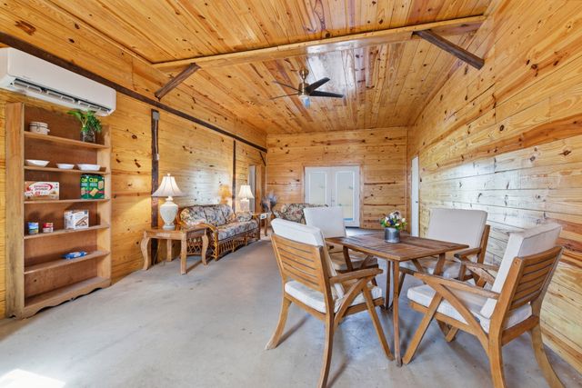 5843 Highway 41, N, Cedar Hill, TN 37032