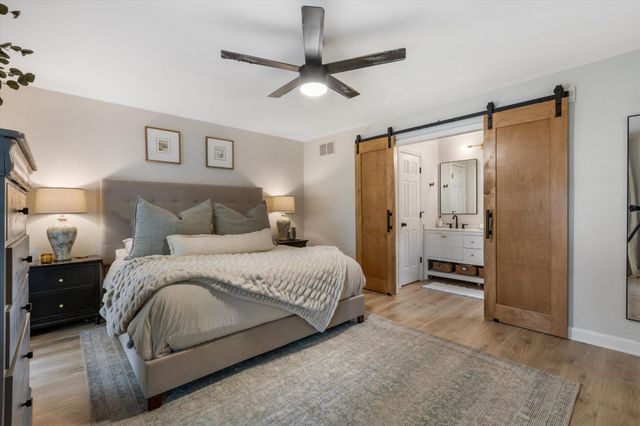 126 E GRAYCREST AVE, Collierville, TN 38017