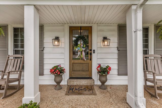 126 E GRAYCREST AVE, Collierville, TN 38017
