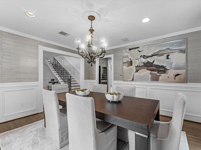 3346 Parkwood Dr, Houston, TX 77021