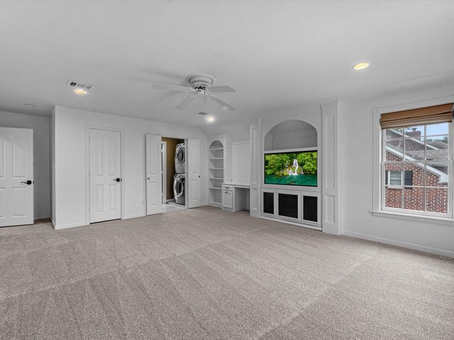 3346 Parkwood Dr, Houston, TX 77021