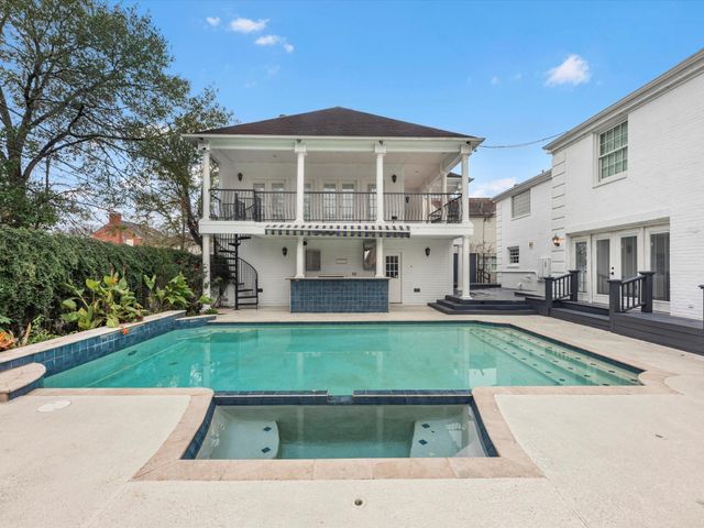 3346 Parkwood Dr, Houston, TX 77021