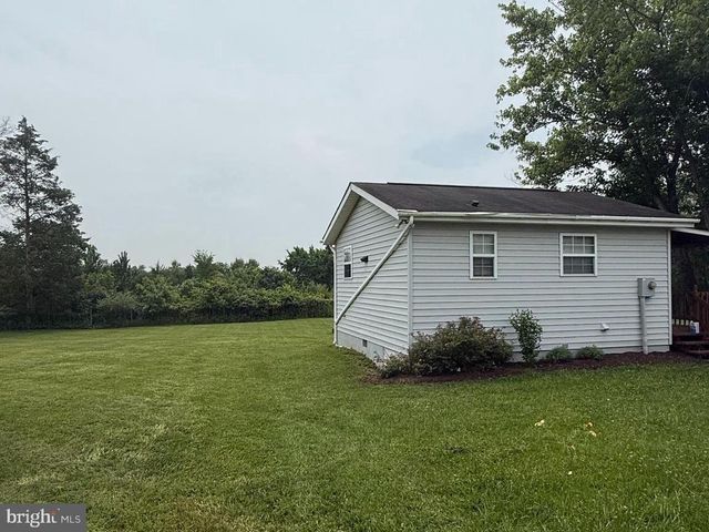 434 ANDERSON RD, Martinsburg, WV 25404