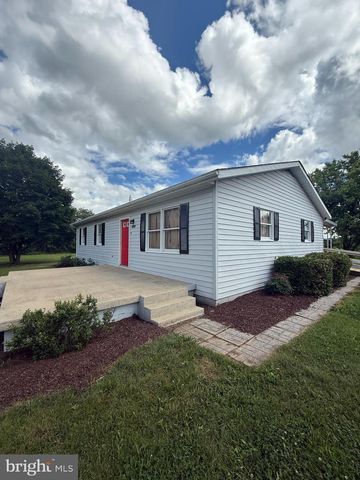 434 ANDERSON RD, Martinsburg, WV 25404