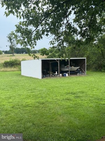 434 ANDERSON RD, Martinsburg, WV 25404