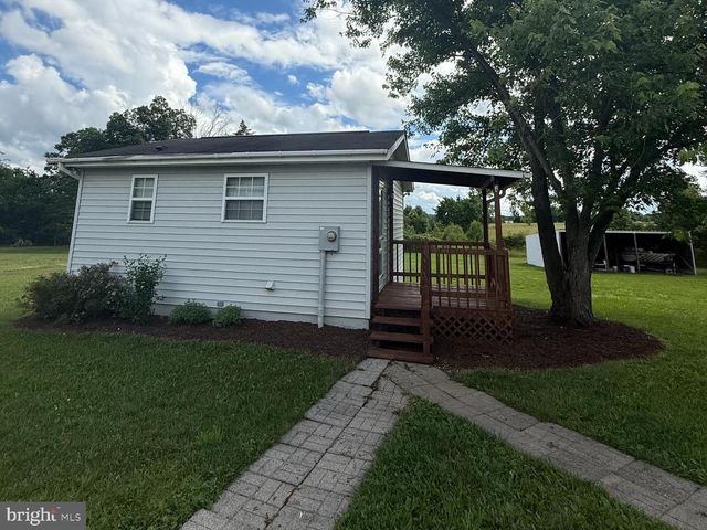 434 ANDERSON RD, Martinsburg, WV 25404
