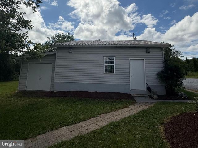 434 ANDERSON RD, Martinsburg, WV 25404