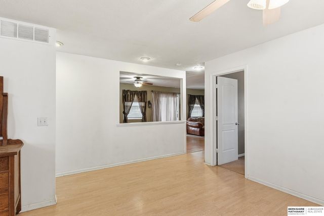 13810 S 84th Street, Papillion, NE 68046