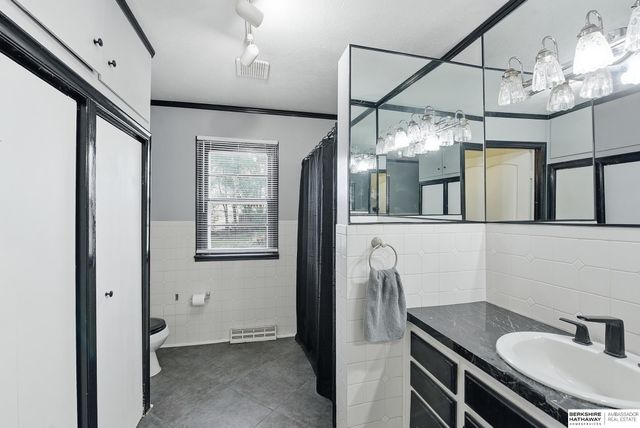 13810 S 84th Street, Papillion, NE 68046