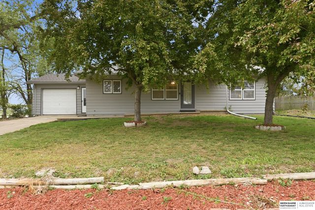 13810 S 84th Street, Papillion, NE 68046