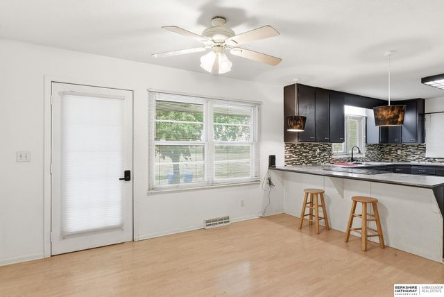 13810 S 84th Street, Papillion, NE 68046