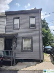 38 South Raspberry Street, Easton, PA 18042
