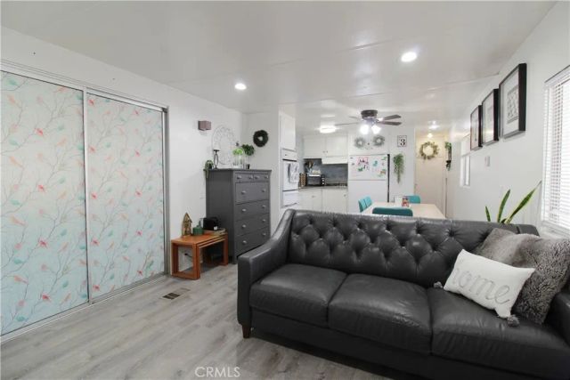 11401 Topanga Canyon 80, Chatsworth, CA 91311