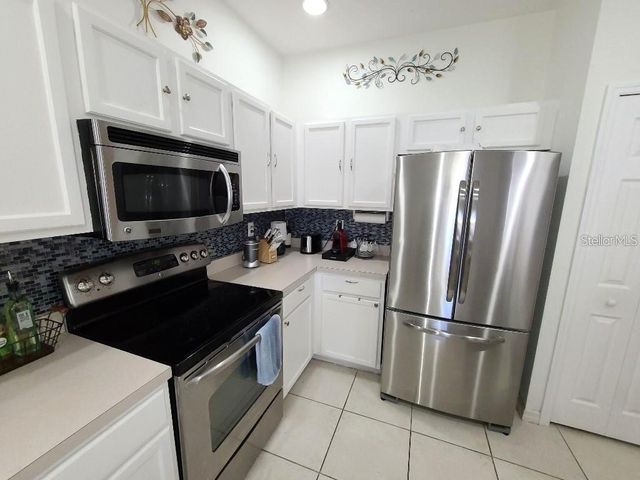 3936 YELLOWSTONE CIRCLE, Sarasota, FL 34233