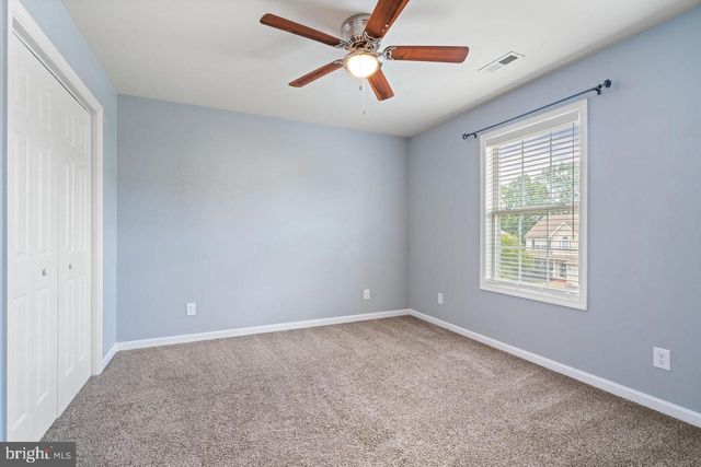 10 SASSAFRAS LN, Stafford, VA 22554