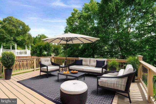 10 SASSAFRAS LN, Stafford, VA 22554