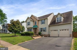 10 SASSAFRAS LN, Stafford, VA 22554
