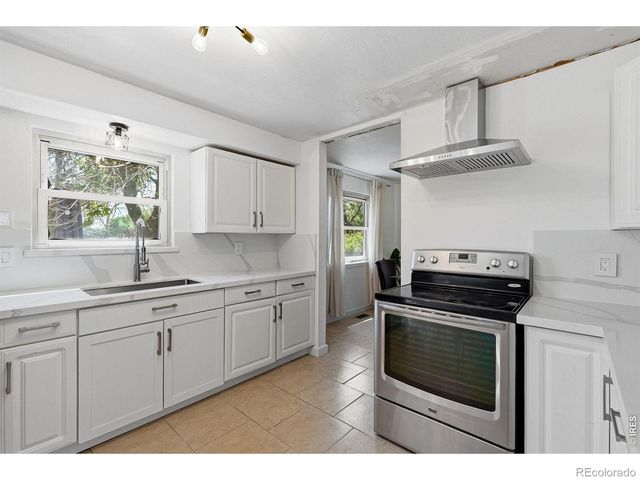 2412 Tulip Street, Longmont, CO 80501