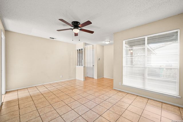 611 Jamie Sue, Converse, TX 78109