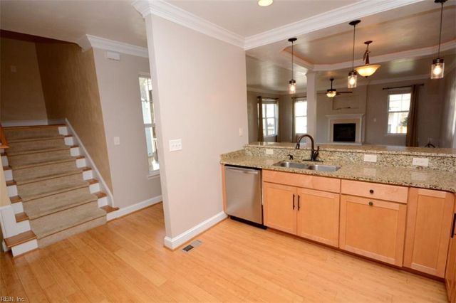 2216 E Berrie CIR, Virginia Beach, VA 23455