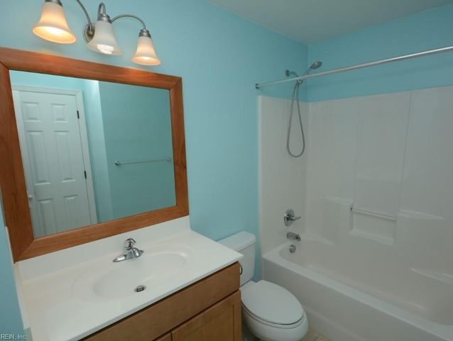 2216 E Berrie CIR, Virginia Beach, VA 23455