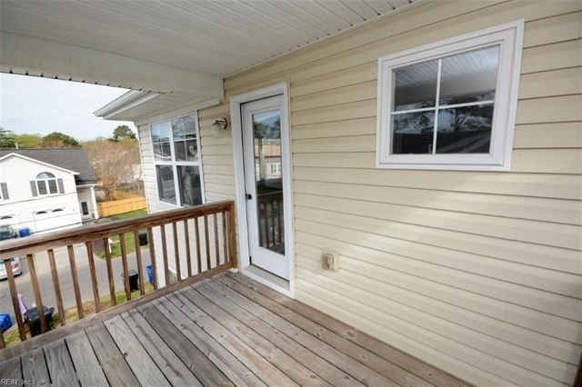 2216 E Berrie CIR, Virginia Beach, VA 23455