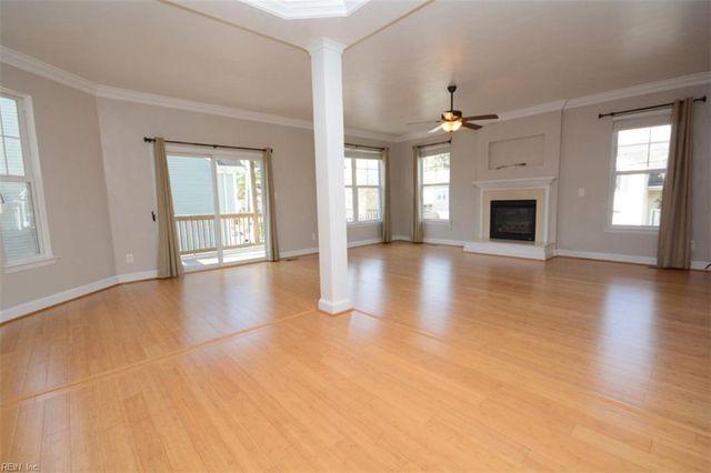 2216 E Berrie CIR, Virginia Beach, VA 23455