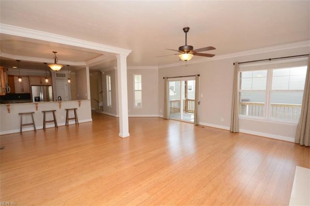 2216 E Berrie CIR, Virginia Beach, VA 23455