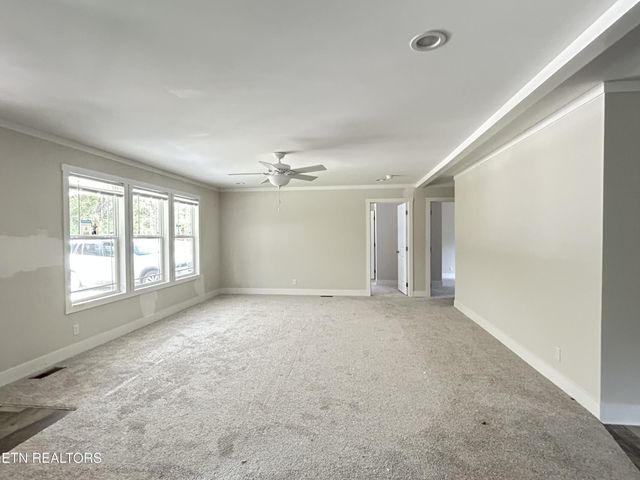 200 Sable Rd, Spring City, TN 37381