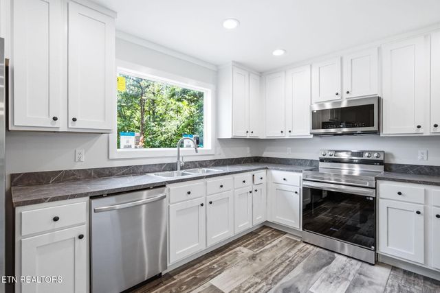 200 Sable Rd, Spring City, TN 37381