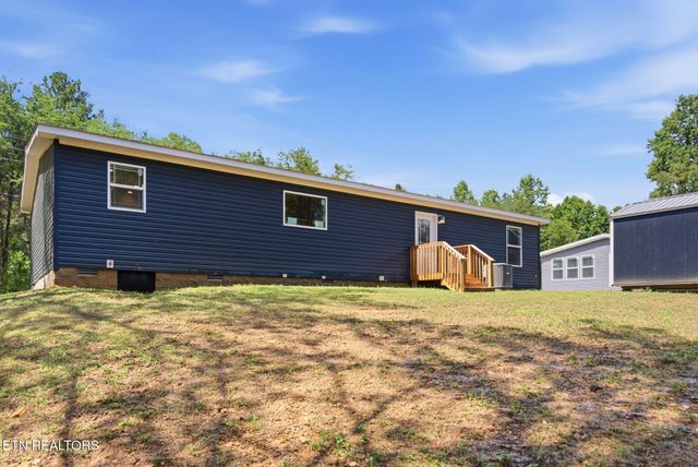 200 Sable Rd, Spring City, TN 37381