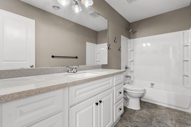 713 Harvest Drive SW, Lonsdale, MN 55046