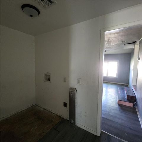 7220 SE 15th Street, Midwest City, OK 73110