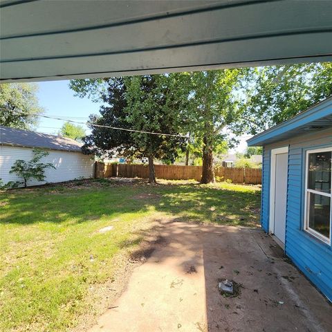 7220 SE 15th Street, Midwest City, OK 73110