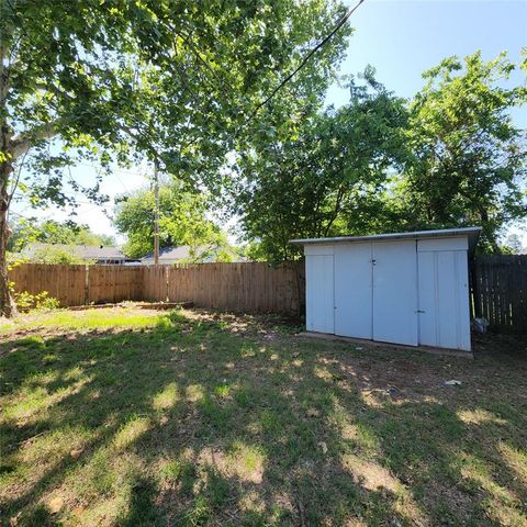 7220 SE 15th Street, Midwest City, OK 73110