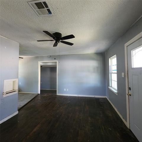 7220 SE 15th Street, Midwest City, OK 73110