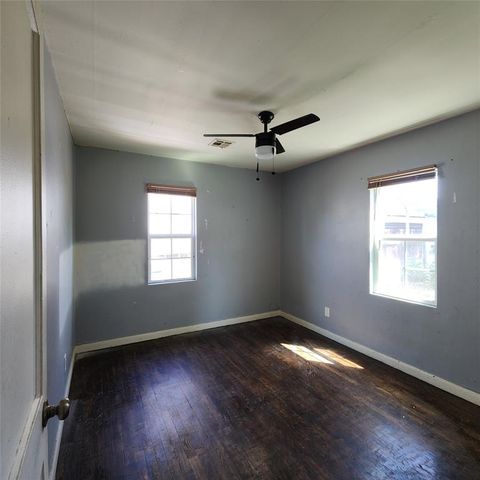 7220 SE 15th Street, Midwest City, OK 73110