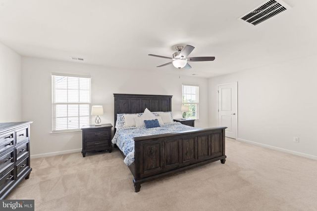 25981 ROYSTON PASS CIR, Aldie, VA 20105