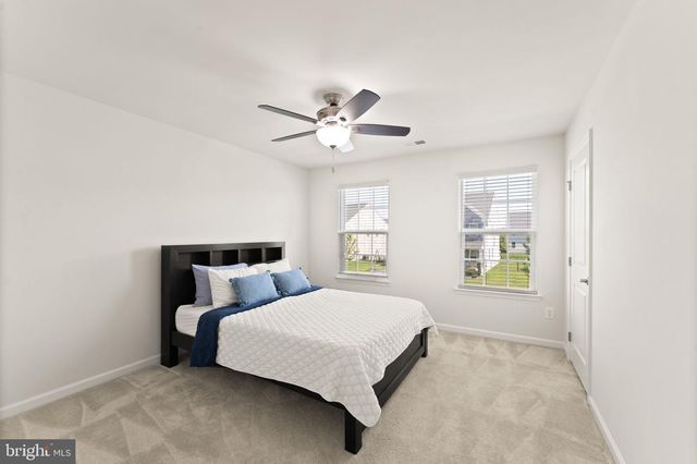 25981 ROYSTON PASS CIR, Aldie, VA 20105
