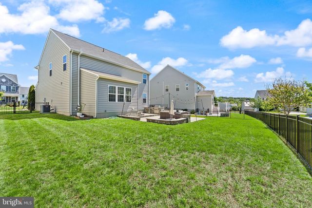 25981 ROYSTON PASS CIR, Aldie, VA 20105
