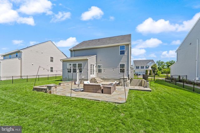 25981 ROYSTON PASS CIR, Aldie, VA 20105