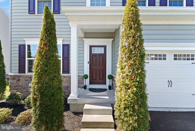 25981 ROYSTON PASS CIR, Aldie, VA 20105