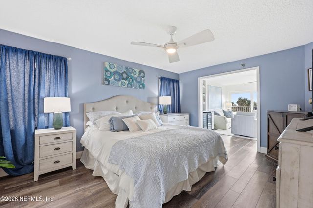 411 1ST Street S 203, Jacksonville Beach, FL 32250