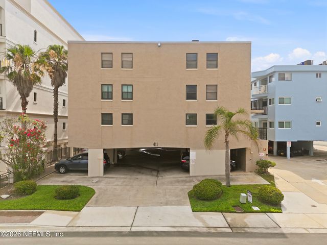411 1ST Street S 203, Jacksonville Beach, FL 32250