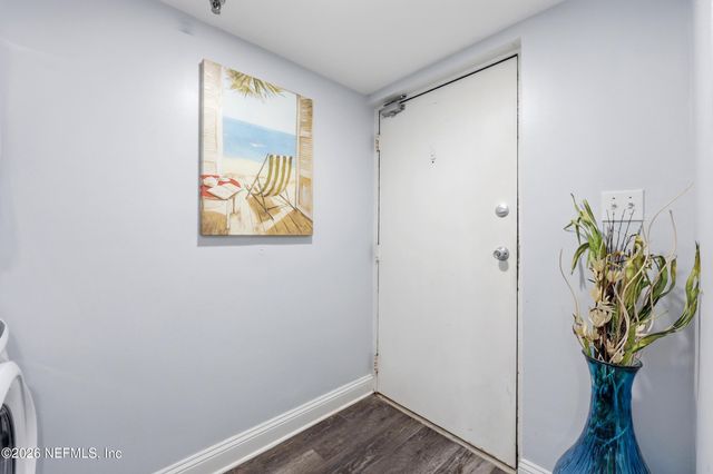 411 1ST Street S 203, Jacksonville Beach, FL 32250