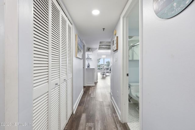 411 1ST Street S 203, Jacksonville Beach, FL 32250