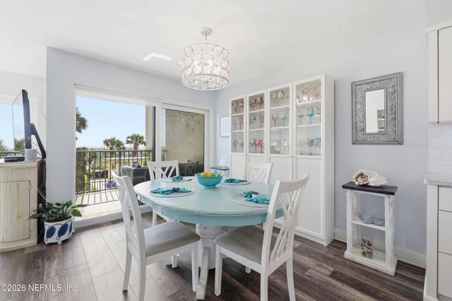 411 1ST Street S 203, Jacksonville Beach, FL 32250