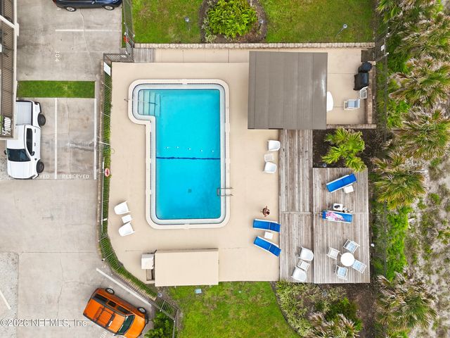 411 1ST Street S 203, Jacksonville Beach, FL 32250
