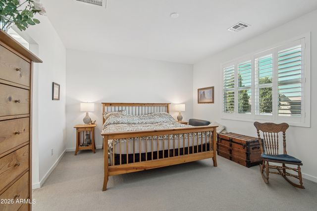 36934 N SIDEWINDER Drive, San Tan Valley, AZ 85140