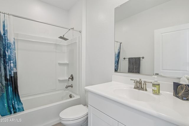 36934 N SIDEWINDER Drive, San Tan Valley, AZ 85140